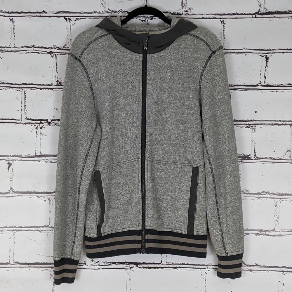 {Lululemon} Le Hoodie